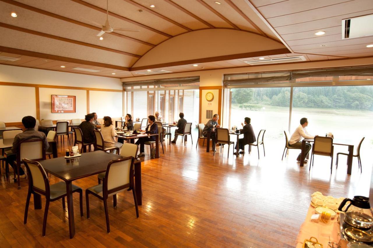 Yurari Hotel Tadami Bagian luar foto