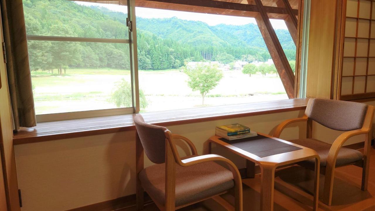 Yurari Hotel Tadami Bagian luar foto