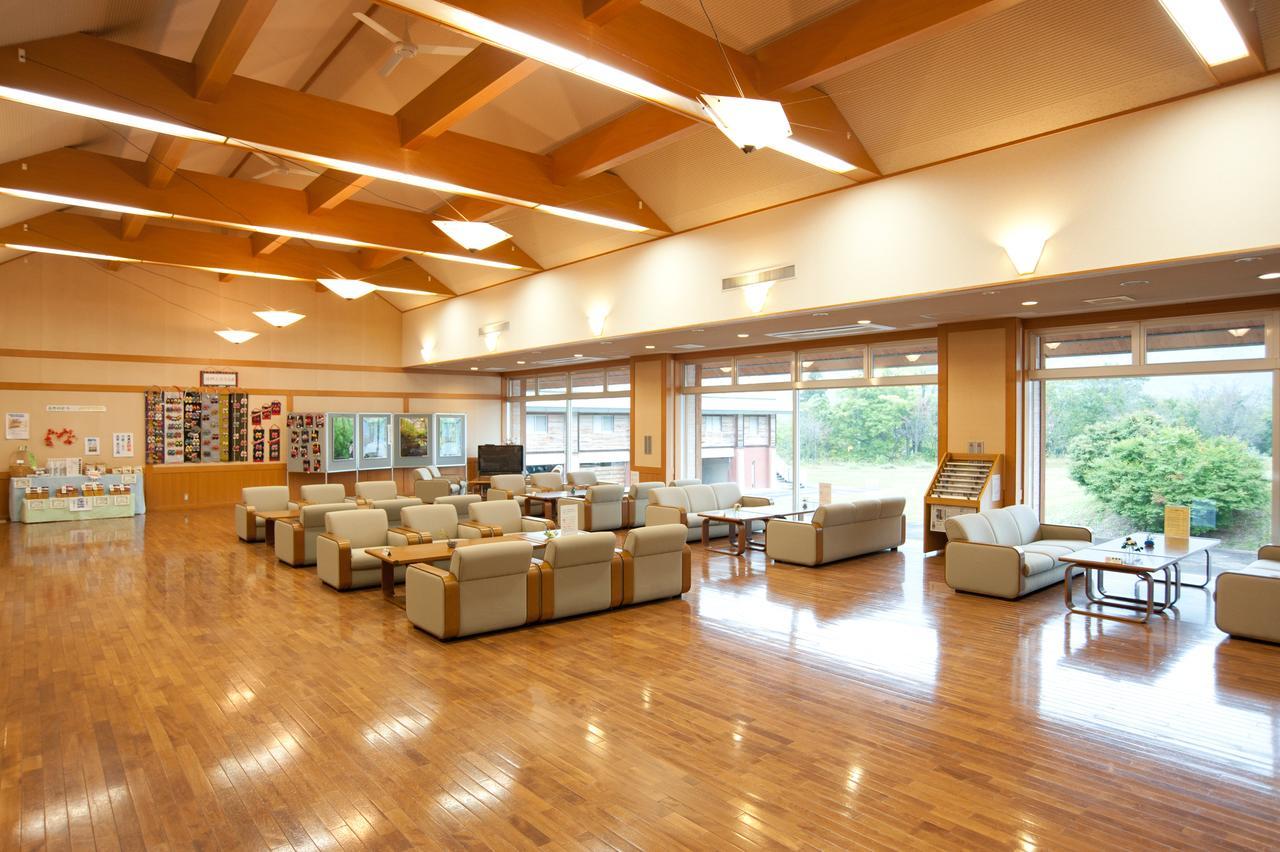 Yurari Hotel Tadami Bagian luar foto